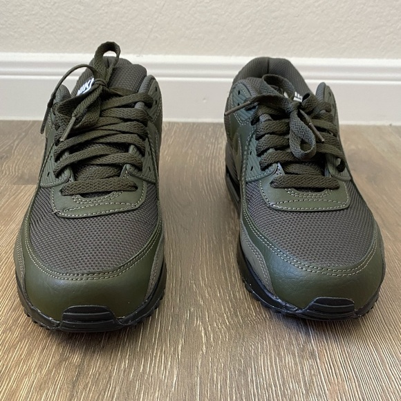 Nike Air Max 90 Cargo Khaki Green & Black Reflective Sneakers Sold Out Rare - Picture 4 of 10